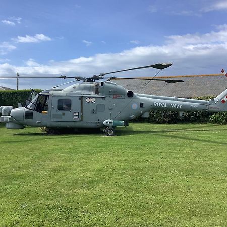 Haelarcher Helicopter Glamping Helston Eksteriør billede