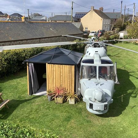 Haelarcher Helicopter Glamping Helston Eksteriør billede